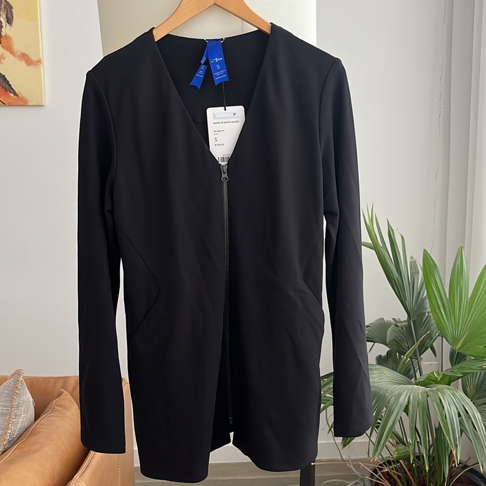 NWT Kit and Ace Made to Move Jacket - Picture 2 of 6